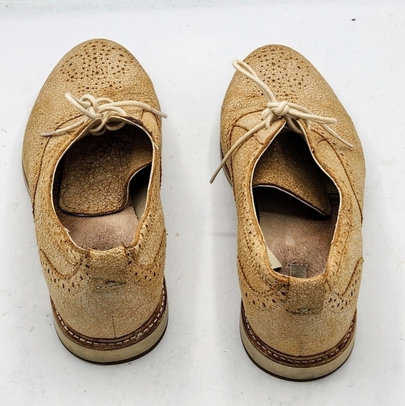 UGG CAELYN TAN SUEDE LEATHER OXFORD SHOES SIZE 7 - Picture 7 of 12